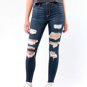 NEW Dark Wash Distressed Jegging Jeans size 13